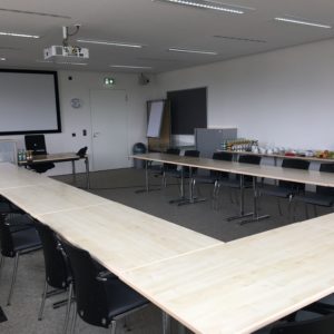4.16 U-Form mit Beispielcatering