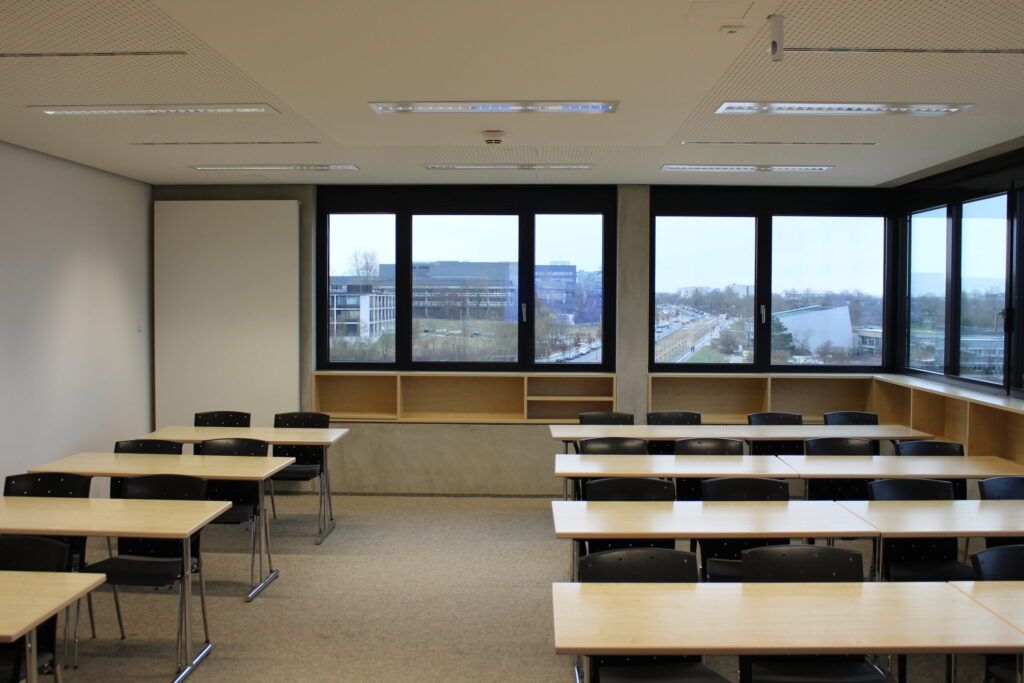 74F218A4-CF62-4E09-98D1-DD9F5B692071